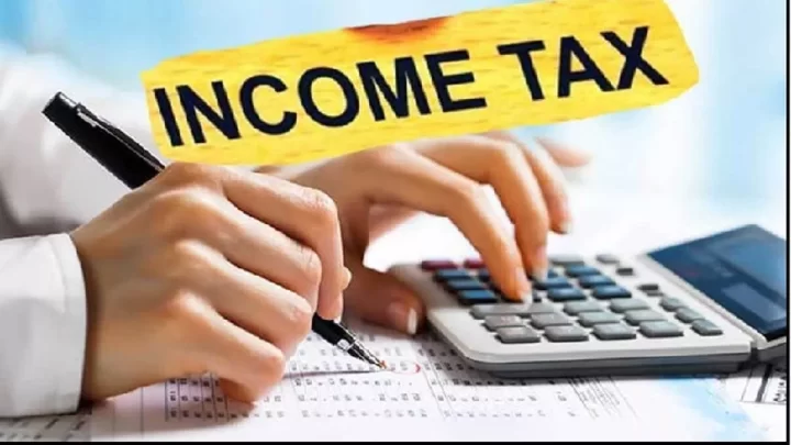 New Income Tax Slabs 2023: मेहनत की कमाई को यूं न जाने दें, नए टैक्स स्लैब में भी ले सकते हैं ये तीन डिडक्शन