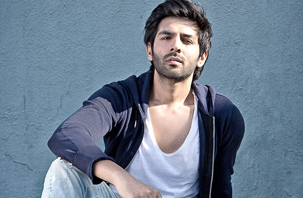 Bollywood Actress Kartik Aaryan घायल, Dance Performance के दौरान एक्टर को लगी चोट