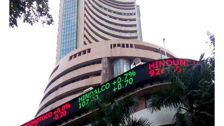 Share Market: शेयर बाजार में लौटी तेजी, सेंसेक्स-निफ़्टी में उछाल