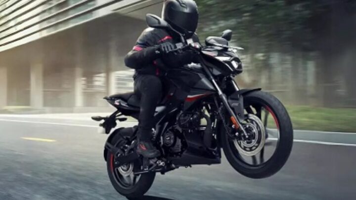 दिसंबर 2023 में Bajaj Auto की बिक्री 16 प्रतिशत बढ़कर हुई 326806 यूनिट, कंपनी ने जारी की सेल्स रिपोर्ट