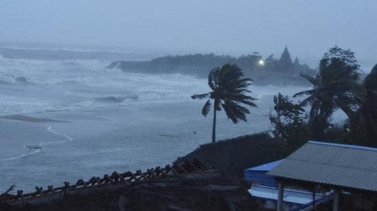 CYCLONE DANA ALERT : चक्रवाती तूफान ‘दाना’ के असर के चलते छत्तीसगढ़ में मौसम बदला रहेगा, मौसम विभाग ने आज 8 जिलों के लिए यलो अलर्ट जारी