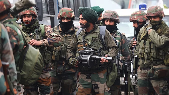 शोपियां में मिला बिहार के युवक का शव, आतंकी हमले की आशंका… शोपियां में मिला बिहार के युवक का शव, आतंकी हमले की आशंका…