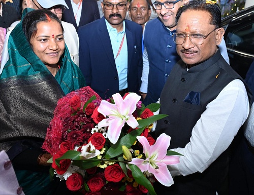 छत्तीसगढ़: समाज कल्याण मंत्री लक्ष्मी राजवाड़े ने नवा रायपुर स्थित नवीन शासकीय आवास में किया गृह प्रवेश छत्तीसगढ़: समाज कल्याण मंत्री लक्ष्मी राजवाड़े ने नवा रायपुर स्थित नवीन शासकीय आवास में किया गृह प्रवेश