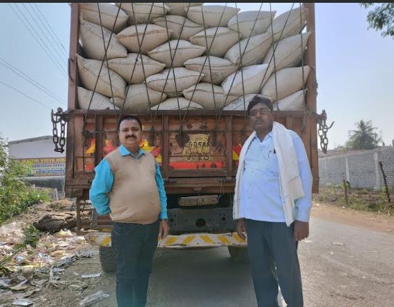 अवैध धान परिवहन पर कार्रवाई, 80 क्विंटल धान जब्त अवैध धान परिवहन पर कार्रवाई, 80 क्विंटल धान जब्त