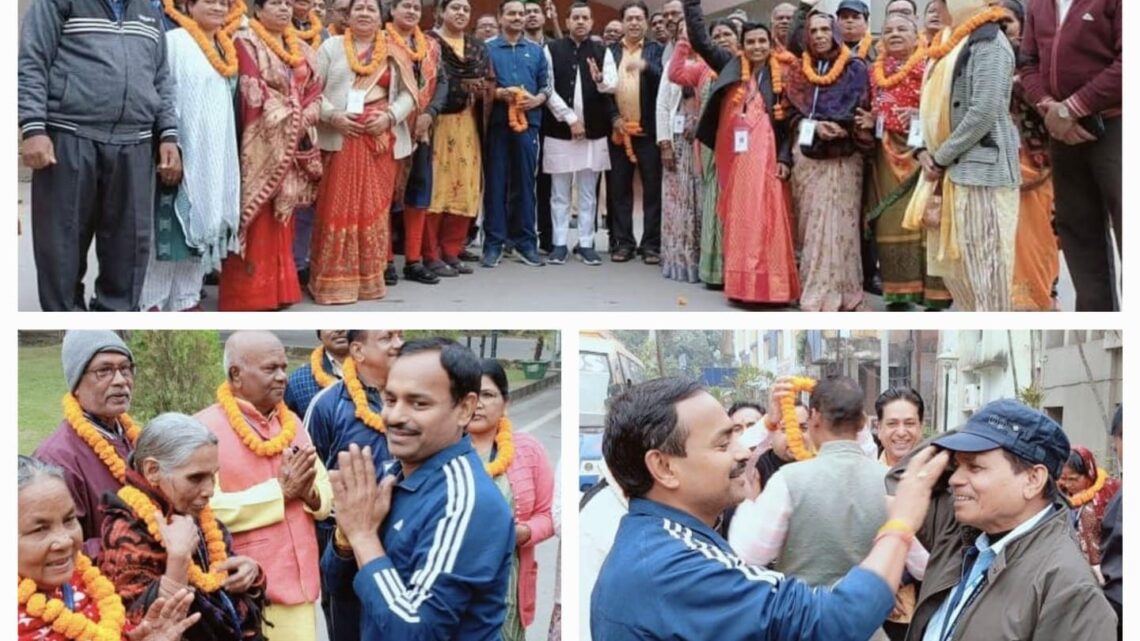 श्रीराम दर्शन के लिए जिले से रवाना हुआ 40 श्रद्धालु का जत्था श्रीराम दर्शन के लिए जिले से रवाना हुआ 40 श्रद्धालु का जत्था