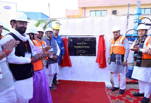 मुख्यमंत्री ने मंगला इनफिल में एक नए वेलपैड की रखी आधारशिला मुख्यमंत्री ने मंगला इनफिल में एक नए वेलपैड की रखी आधारशिला