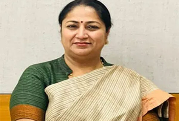 दिल्ली में बनने जा रहा नया कानून, सीएम रेखा गुप्ता के इस फैसले से खुश हुए मनीष सिसोदिया, जानिए क्या है…