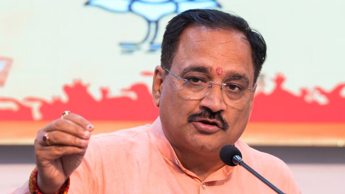 दिल्ली की सत्ता में आते ही भाजपा की बड़ी घोषणा, भ्रष्टाचार मामलों की जांच के लिए एसआईटी का होगा गठन दिल्ली की सत्ता में आते ही भाजपा की बड़ी घोषणा, भ्रष्टाचार मामलों की जांच के लिए एसआईटी का होगा गठन