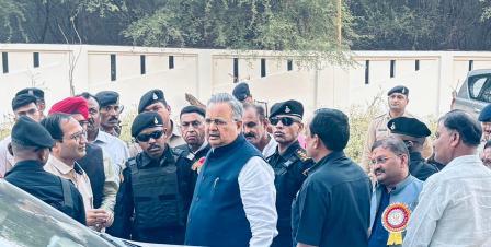 डॉ रमन सिंह ने एजुकेशन हब का किया निरीक्षण डॉ रमन सिंह ने एजुकेशन हब का किया निरीक्षण