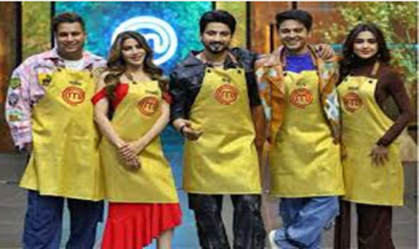 सेलिब्रिटी मास्टरशेफ के टॉप 5 प्रतिभागी घोषित सेलिब्रिटी मास्टरशेफ के टॉप 5 प्रतिभागी घोषित