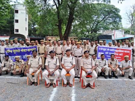 बिलासपुर: अग्नि सुरक्षा जागरूकता के लिए शहर में निकाली गई रैली बिलासपुर: अग्नि सुरक्षा जागरूकता के लिए शहर में निकाली गई रैली