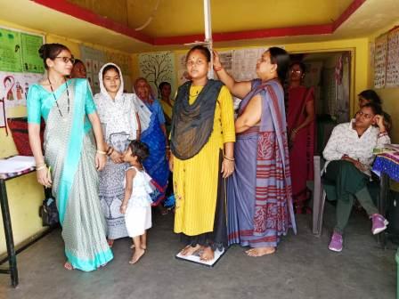जांजगीर चांपा: पोषण पखवाड़ा के तहत किया जा रहा विभिन्न गतिविधियों का आयोजन जांजगीर चांपा: पोषण पखवाड़ा के तहत किया जा रहा विभिन्न गतिविधियों का आयोजन