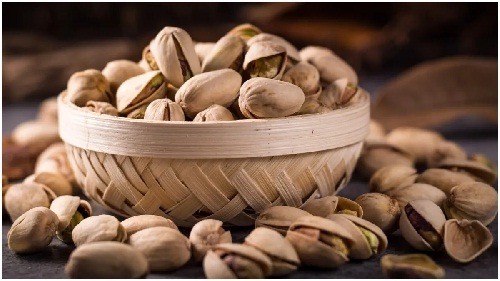 Health Tips: एक दिन में कितना खाएं पिस्ता ?