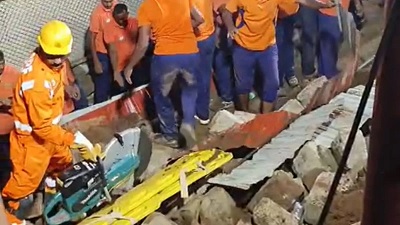 विशाखापत्तनम के सिम्हाचलम मंदिर में बड़ा हादसा, दीवार ढहने से 8 लोगों की मौत, 3 घायल