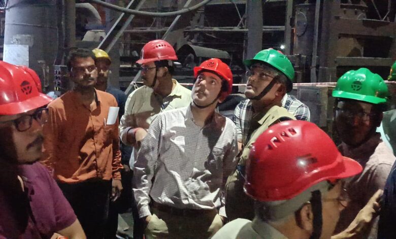 प्रकाश इंडस्ट्रीज फर्नेस ब्लास्ट मामले में हादसे की जांच के बाद प्लांट प्रबंधक सहित 2 के खिलाफ एफआईआर दर्ज प्रकाश इंडस्ट्रीज फर्नेस ब्लास्ट मामले में हादसे की जांच के बाद प्लांट प्रबंधक सहित 2 के खिलाफ एफआईआर दर्ज