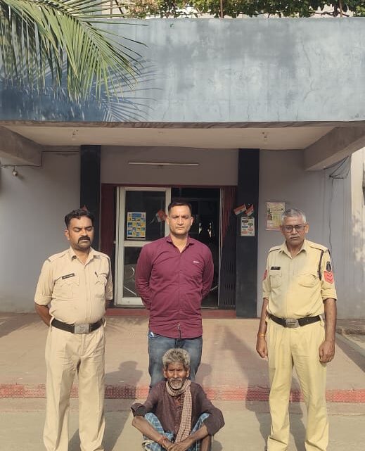 कोरबा : जिला पुलिस ने बड़ी कार्यवाही करते हुए अवैध मादक द्रव्य पदार्थ विक्रय करने के आरोप में 9 को किया गिरफ्तार कोरबा : जिला पुलिस ने बड़ी कार्यवाही करते हुए अवैध मादक द्रव्य पदार्थ विक्रय करने के आरोप में 9 को किया गिरफ्तार