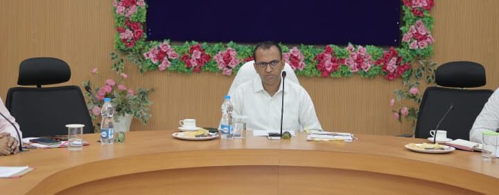 सुशासन तिहार के आवेदनों का गुणवत्तापूर्ण निराकरण करें सुनिश्चित : कलेक्टर अजीत वसंत