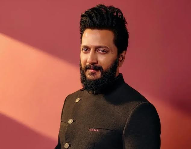 रितेश देशमुख ने अपनी अगली निर्देशित फिल्म ‘राजा शिवाजी’ के लिए लोगो फॉन्ट डिजाइन करने के लिए कलाकारों को किया आमंत्रित रितेश देशमुख ने अपनी अगली निर्देशित फिल्म ‘राजा शिवाजी’ के लिए लोगो फॉन्ट डिजाइन करने के लिए कलाकारों को किया आमंत्रित