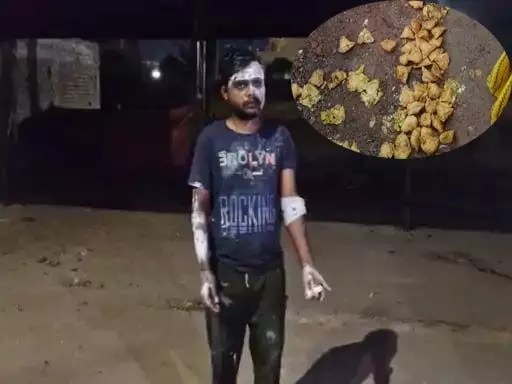 नशेड़ी युवक की करतूत: समोशे वाले पर कड़ाही का खौलता तेल डालकर किया हमला नशेड़ी युवक की करतूत: समोशे वाले पर कड़ाही का खौलता तेल डालकर किया हमला