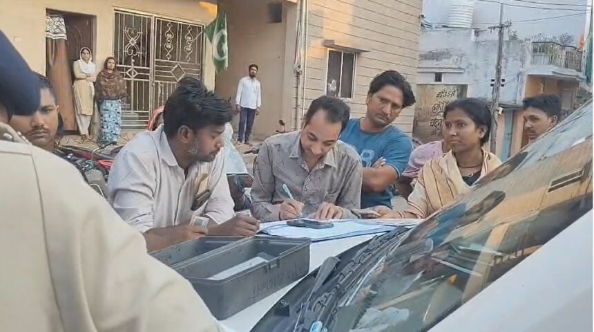 संदिग्धों के खिलाफ पुलिस का सघन चेकिंग अभियान… संदिग्धों के खिलाफ पुलिस का सघन चेकिंग अभियान…