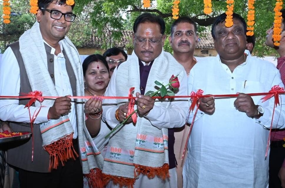मुख्यमंत्री ने जांजगीर में नवनिर्मित तहसील कार्यालय का किया लोकार्पण