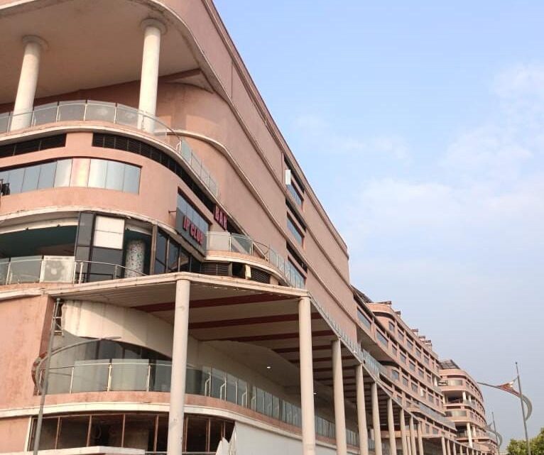 नवा रायपुर का रिटेल कॉम्प्लेक्स: मनोरंजन और तकनीकी नवाचार का नया केंद्र नवा रायपुर का रिटेल कॉम्प्लेक्स: मनोरंजन और तकनीकी नवाचार का नया केंद्र