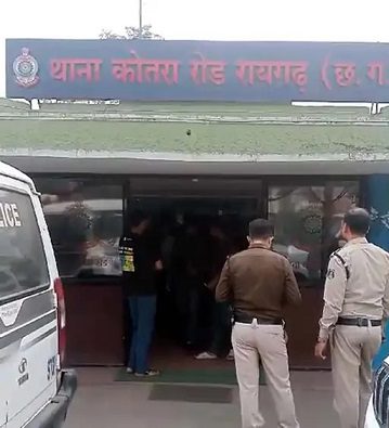 रायगढ़ पुलिस ने जांच में पाई लापरवाही, ब्लास्ट से 2 मजदूरों की हुई थी मौत,JSPL के मेंटनेंस अधिकारी समेत 4 पर FIR दर्ज… रायगढ़ पुलिस ने जांच में पाई लापरवाही, ब्लास्ट से 2 मजदूरों की हुई थी मौत,JSPL के मेंटनेंस अधिकारी समेत 4 पर FIR दर्ज…