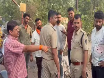 कोरबा में गाय के साथ अनैतिक कृत्य: आरोपी गिरफ्तार कोरबा में गाय के साथ अनैतिक कृत्य: आरोपी गिरफ्तार