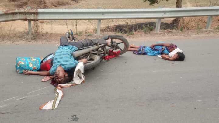 दर्दनाक हादसा: तेज रफ्तार कार ने बाइक सवार दंपती को मारी टक्कर