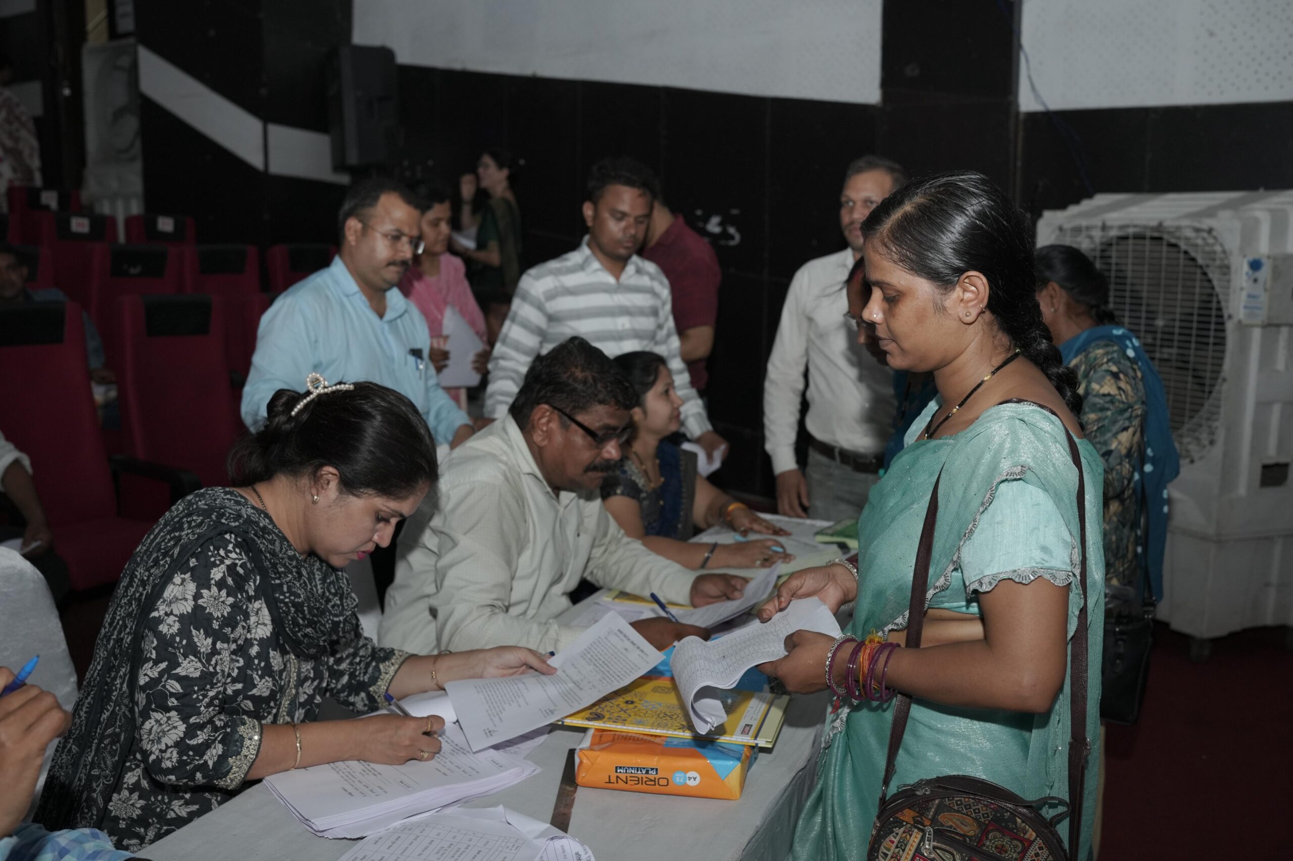 राजनांदगांव जिले के ग्रामीण विद्यालयों में शिक्षकों की कमी से पढ़ाई और रिजल्ट प्रभावित