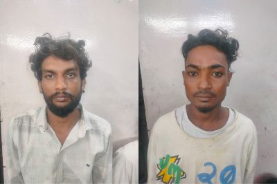 धारदार चाकू के साथ 2 आरोपी गिरफ्तार धारदार चाकू के साथ 2 आरोपी गिरफ्तार